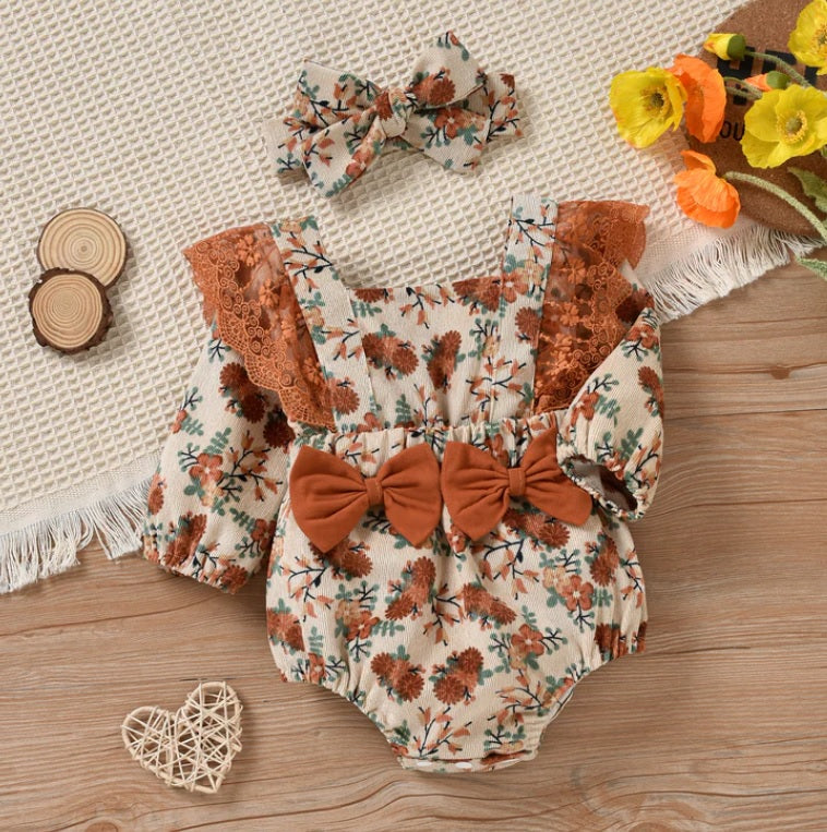 KIDS - Picture Perfect Floral Romper - Baby