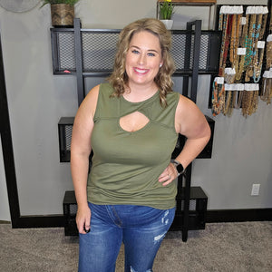 Play The Game Basic Tank - Olive
