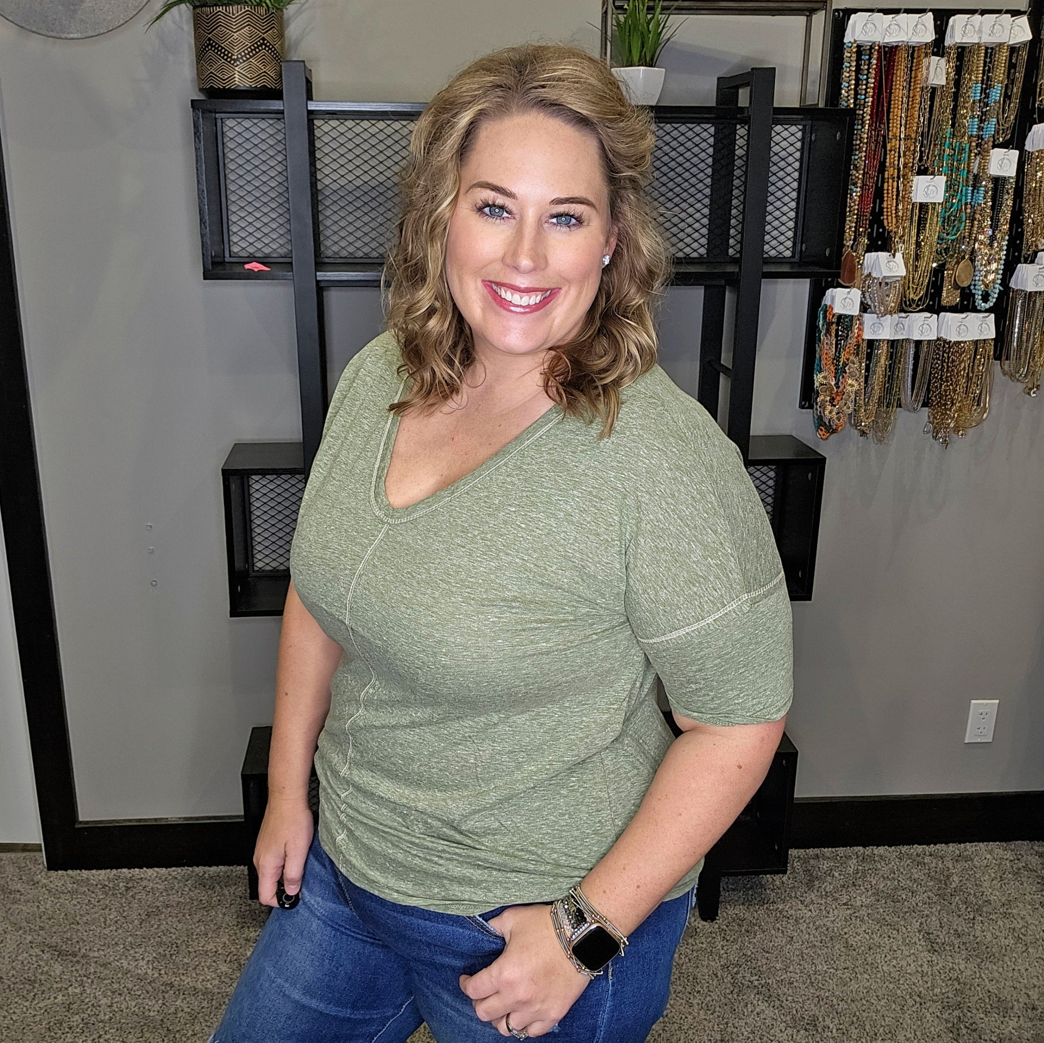 Set Me Free Basic Top