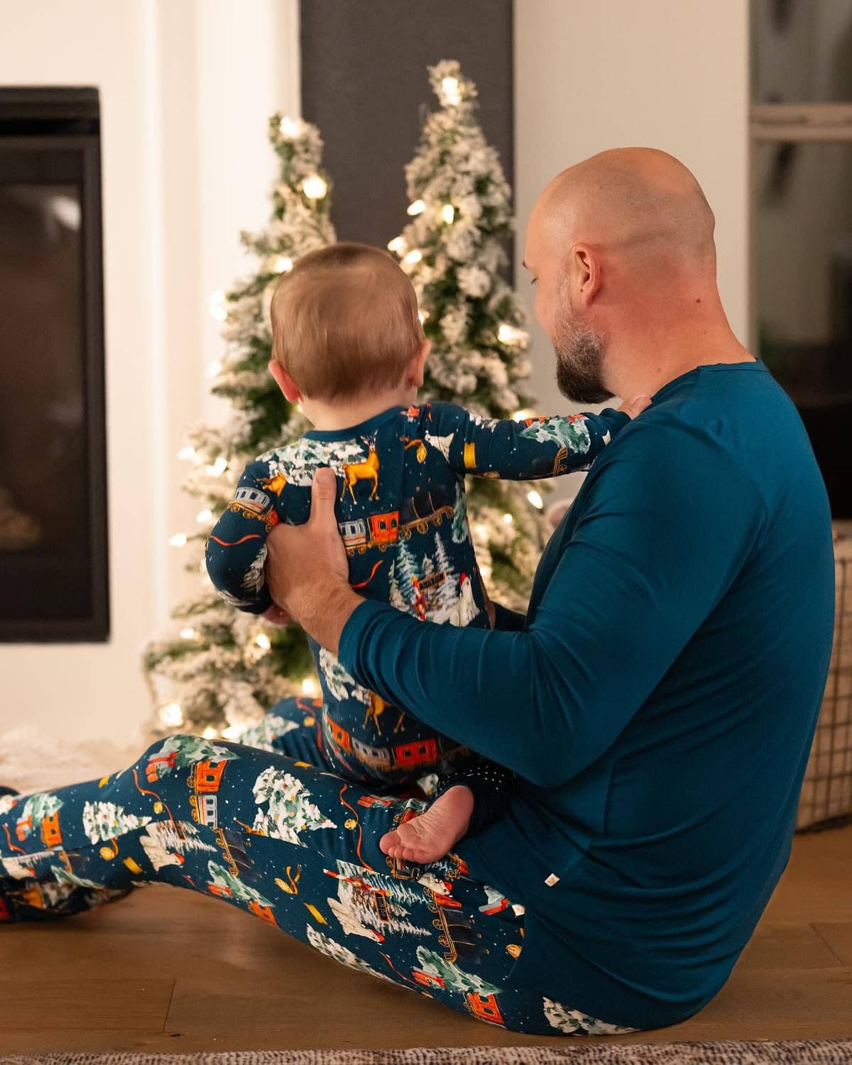 KIDS - North Pole Express Convertible Zippee - Preemie