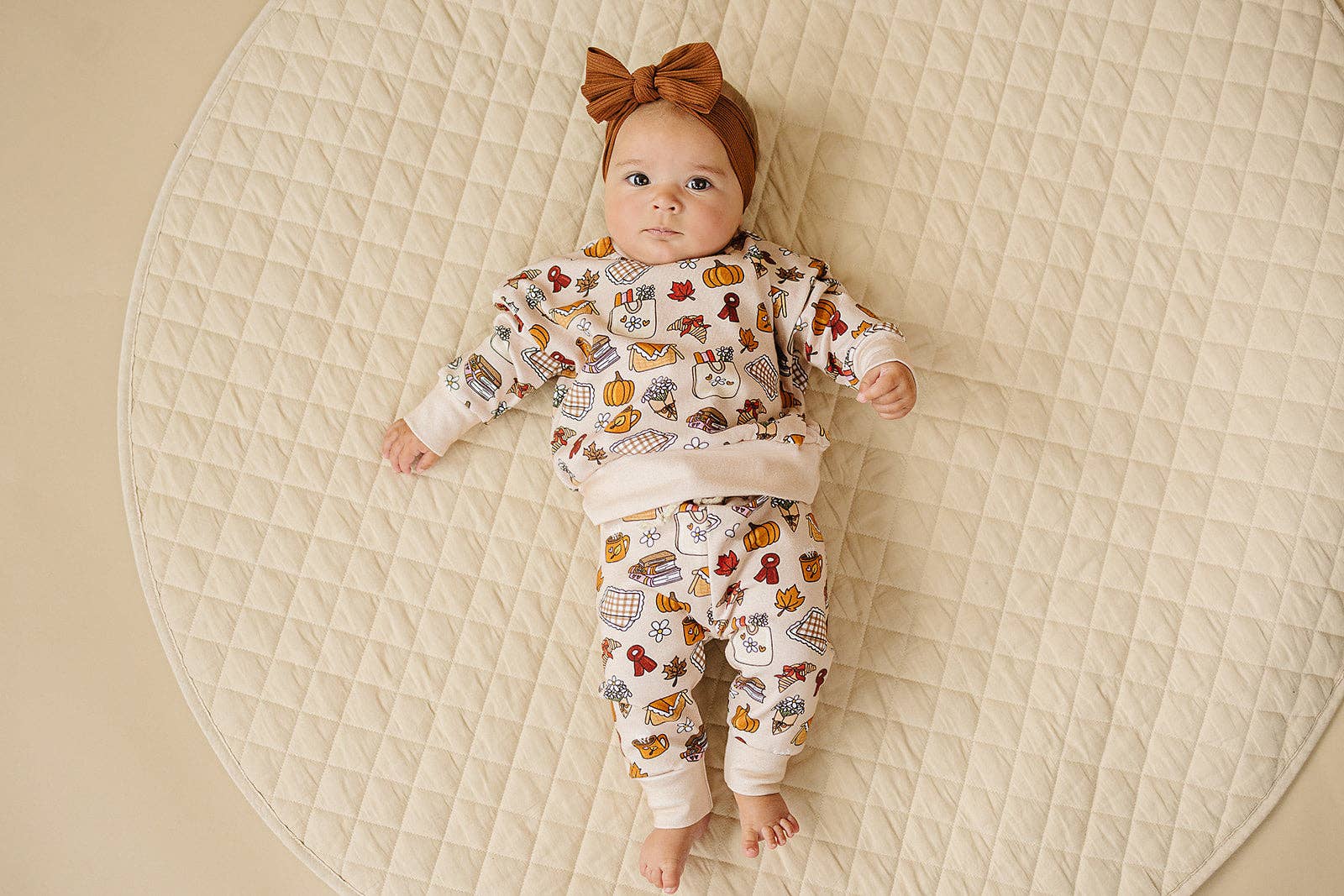 KIDS - Fall Picnic Jogger Set - Baby/Toddler