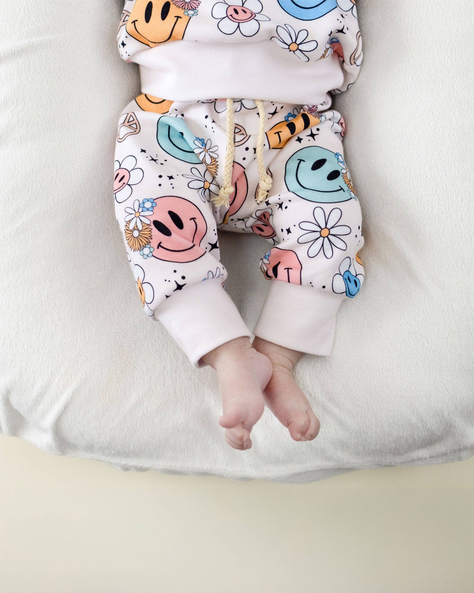 KIDS - Groovy Girl Jogger Set - Toddler/Kids