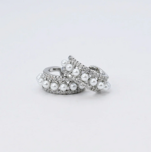 Pearly Ear Cuff - Silver - Treasure Jewels