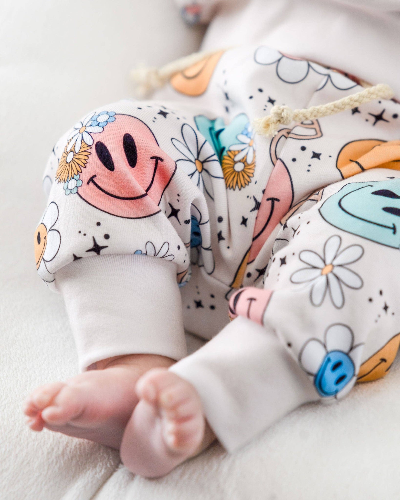 KIDS - Groovy Girl Jogger Set - Toddler/Kids