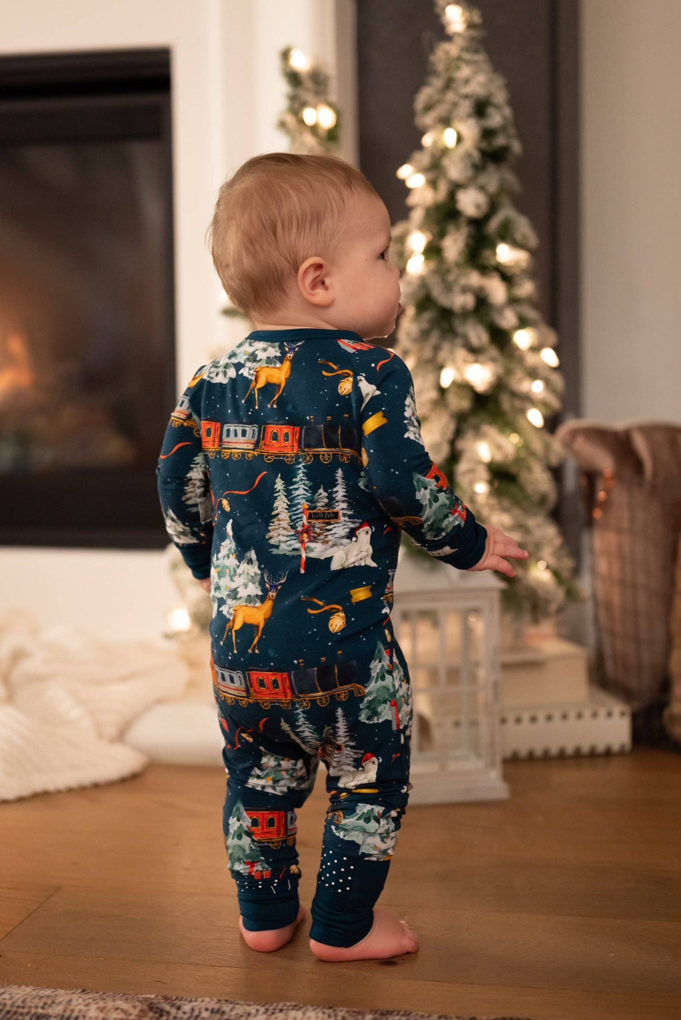 KIDS - North Pole Express Convertible Zippee - Preemie