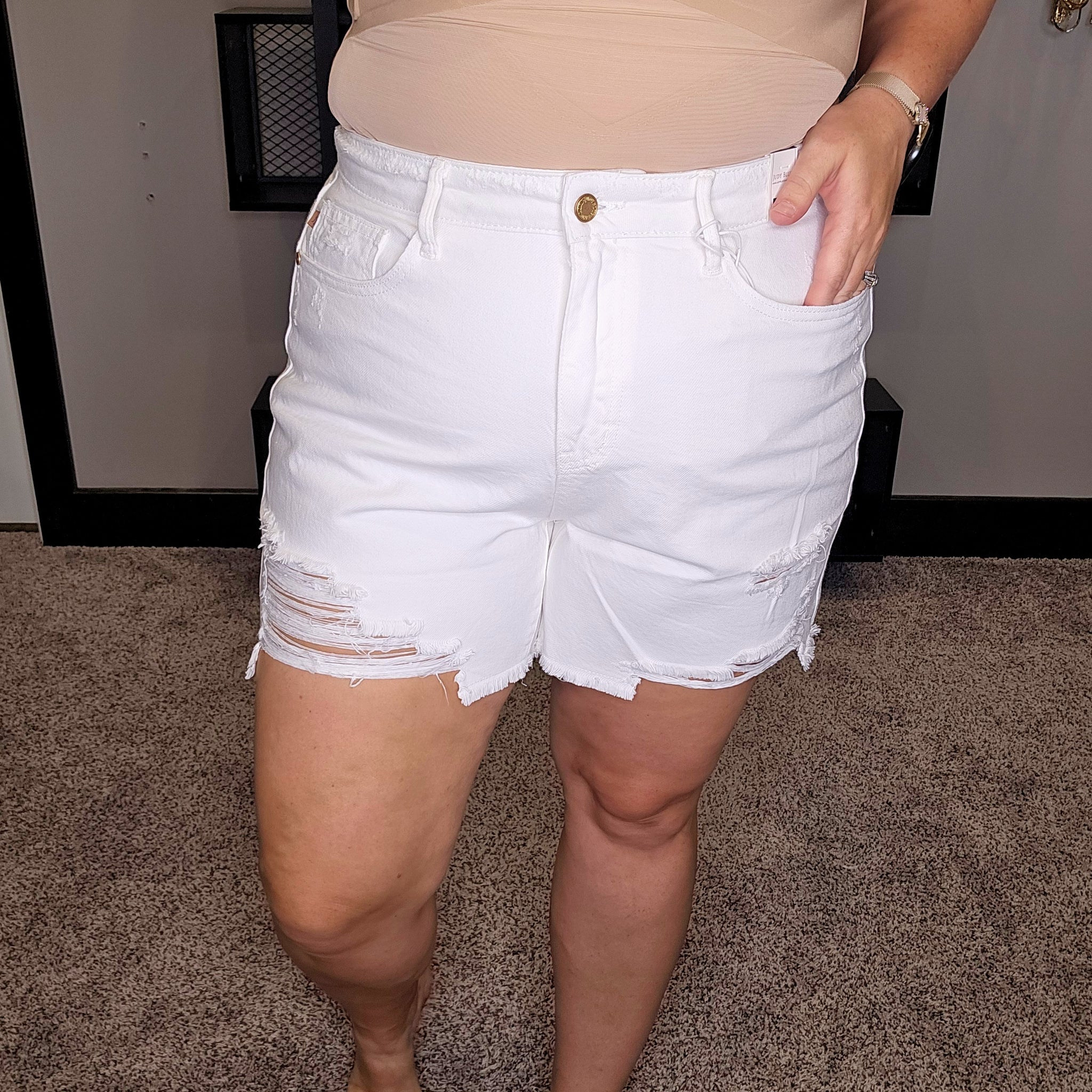Benjamin Rigid White Denim Shorts - Judy Blue