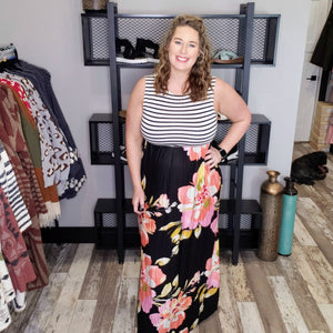 Set The Scene Maxi Dress